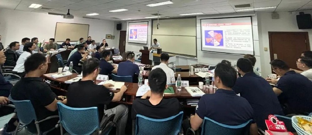 刘春华授课东风汽车|《营销拐点突围—营销创新与实战》