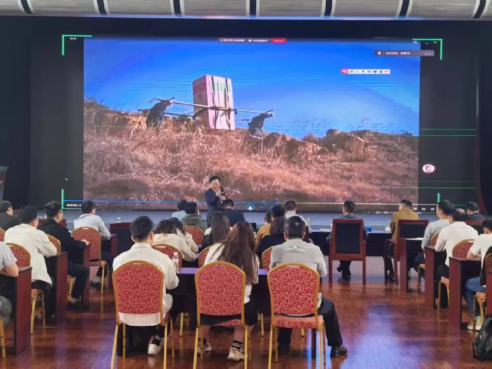 刘春华助力平云小匠——揭秘海尔“人单合一”模式