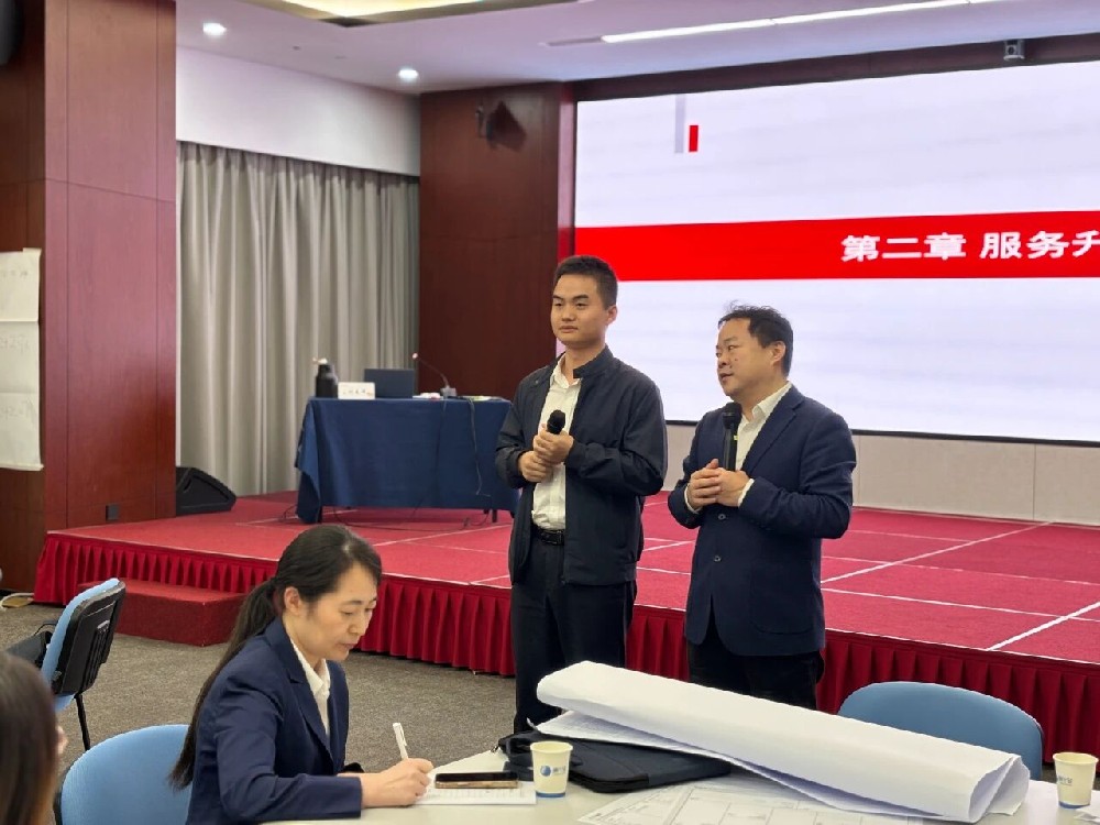 刘春华授课通行宝 | 智慧交通营销破局有妙招