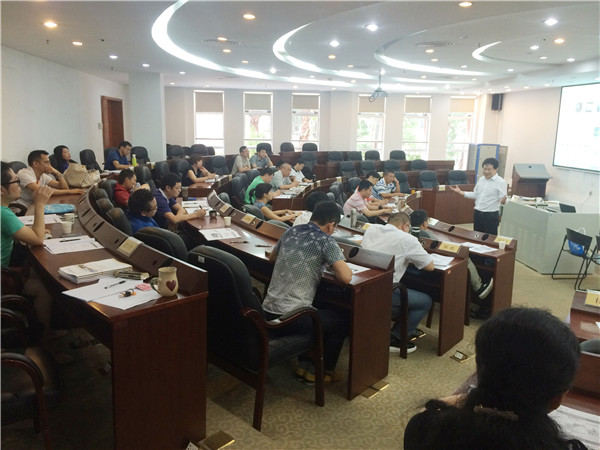 刘春华在暨南大学Top--EMBA总裁班： ——企业文化落地与执行的8大工具