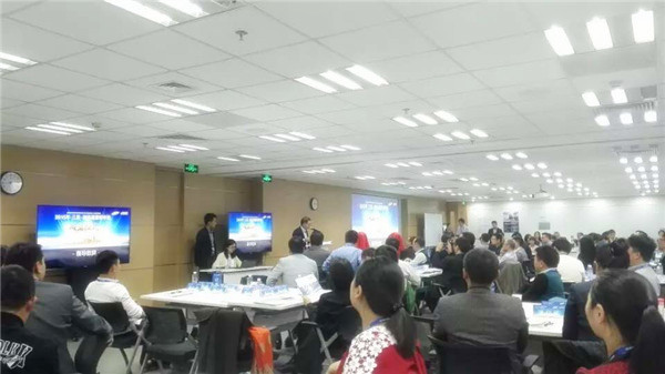 刘春华授课迪信通：营销赢在721法则