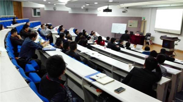 刘春华授课浙江大学：顾客的“金字塔”