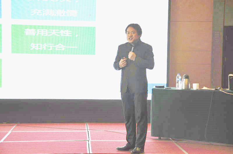 刘春华：复命，由平凡走向卓越