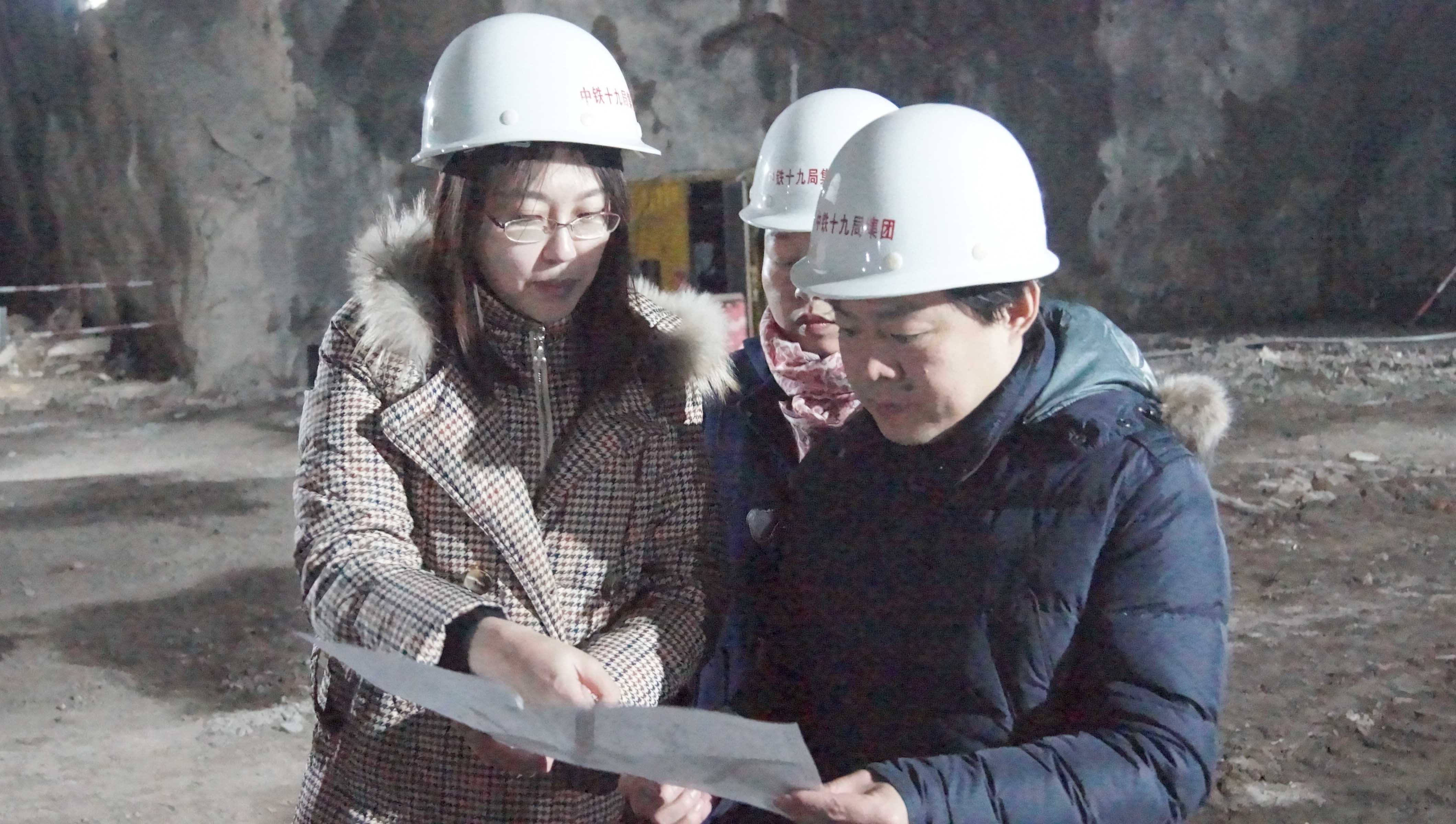 立体停车场解决市民的“心头大患”