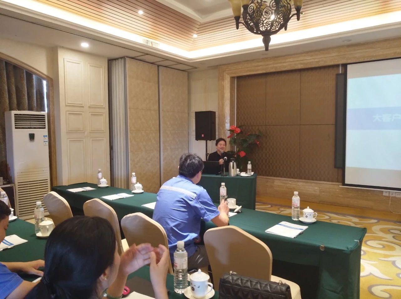 刘春华受邀为青岛海洋化工研究院授课：大客户营销突围及管理理念创新