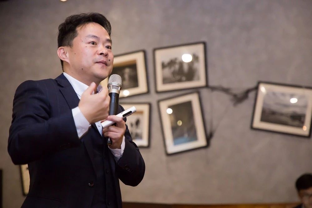 《华为营销基本法》获得京东双十一“好物节”经管类书籍人气榜第二名