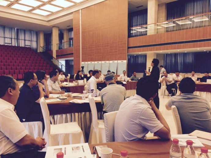 刘春华为国华电力做企业培训——《工业4.0精神和工业艺术品素养》